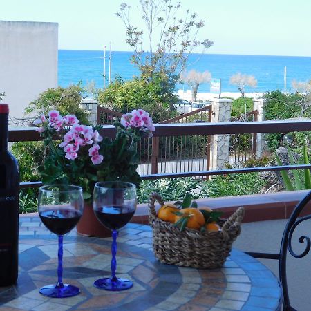 Stella Marina Sea & Sun Bed & Breakfast Cefalu Exterior photo
